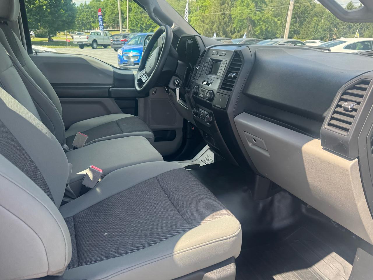 Ford F-150 XL 2WD 2018
