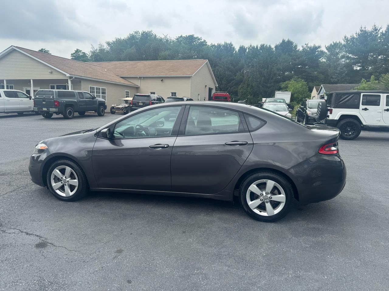 Dodge Dart 4dr Sdn SXT *Ltd Avail* 2016