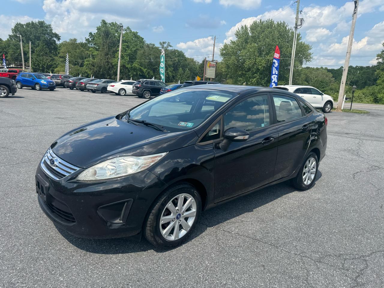 Ford Fiesta 4dr Sdn SE 2013