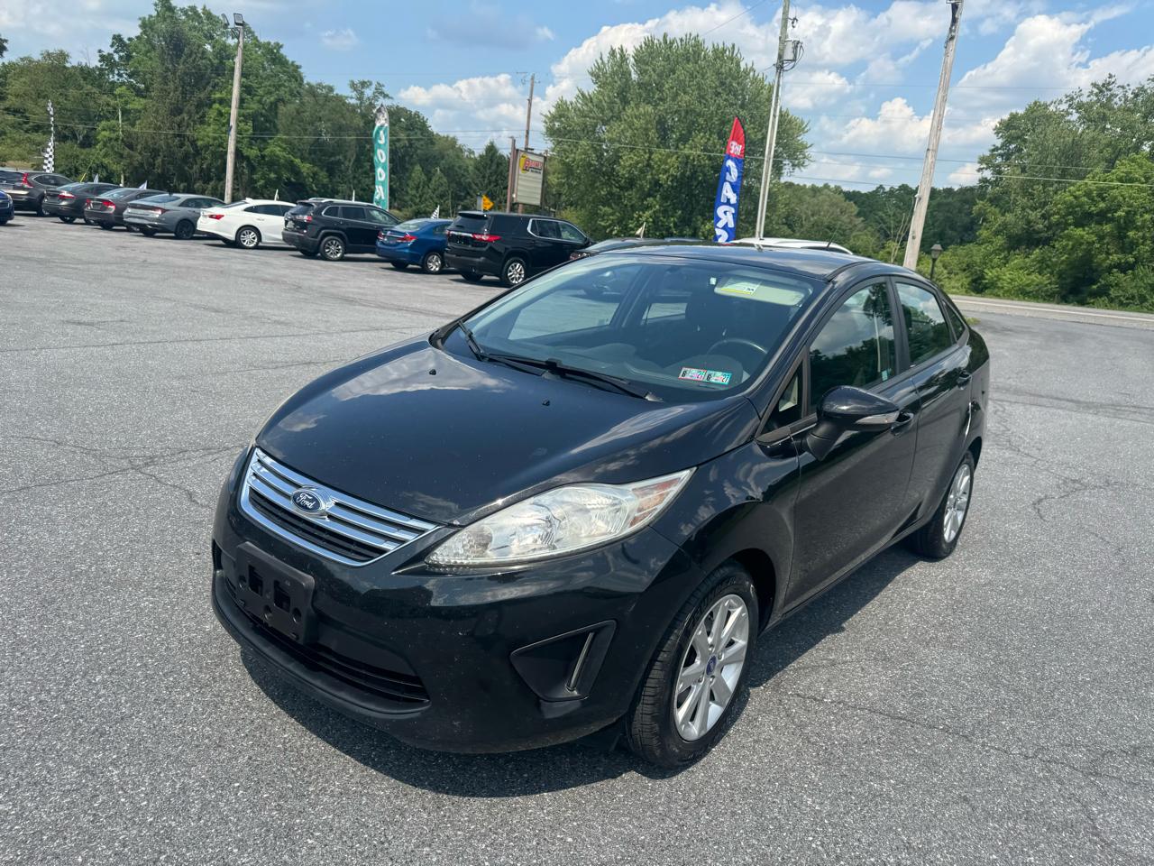 Ford Fiesta 4dr Sdn SE 2013