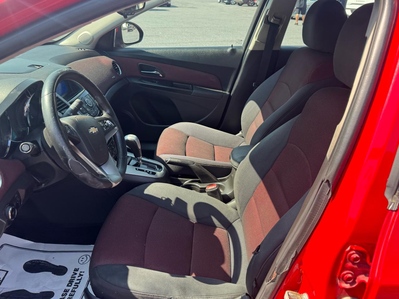 Chevrolet Cruze 4dr Sdn LT w/1LT 2012