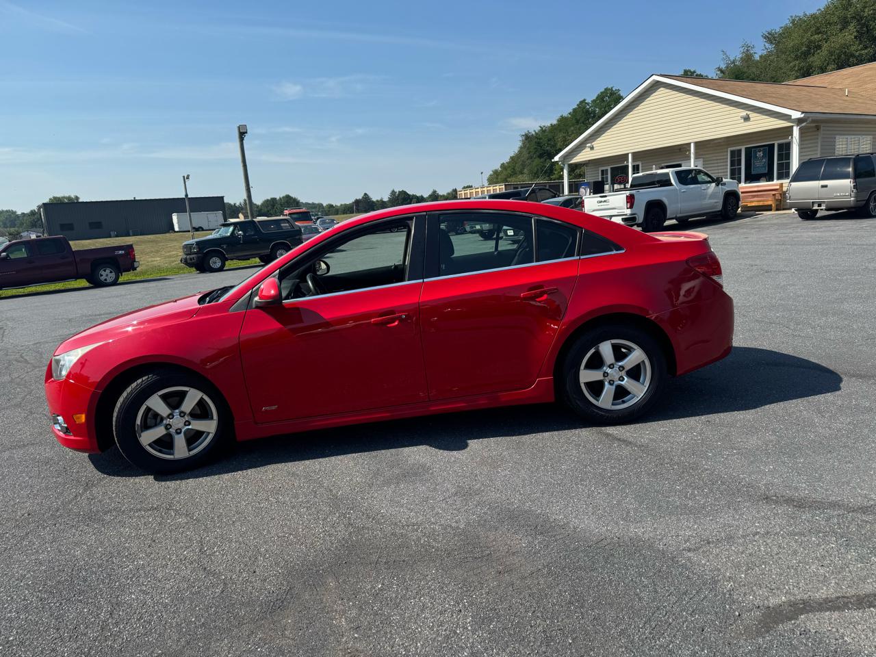 Chevrolet Cruze 4dr Sdn LT w/1LT 2012