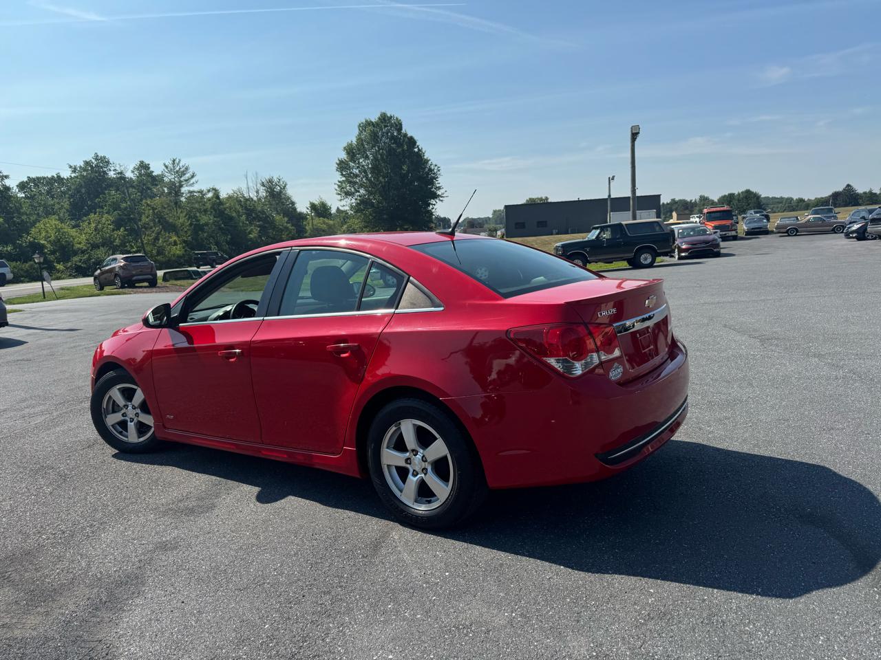 Chevrolet Cruze 4dr Sdn LT w/1LT 2012