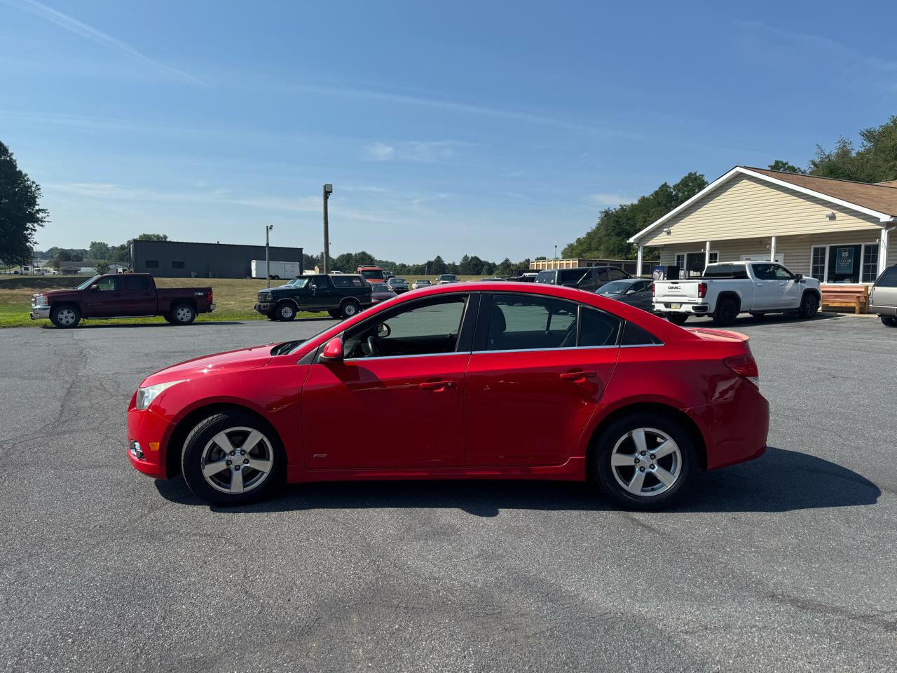 Chevrolet Cruze 4dr Sdn LT w/1LT 2012