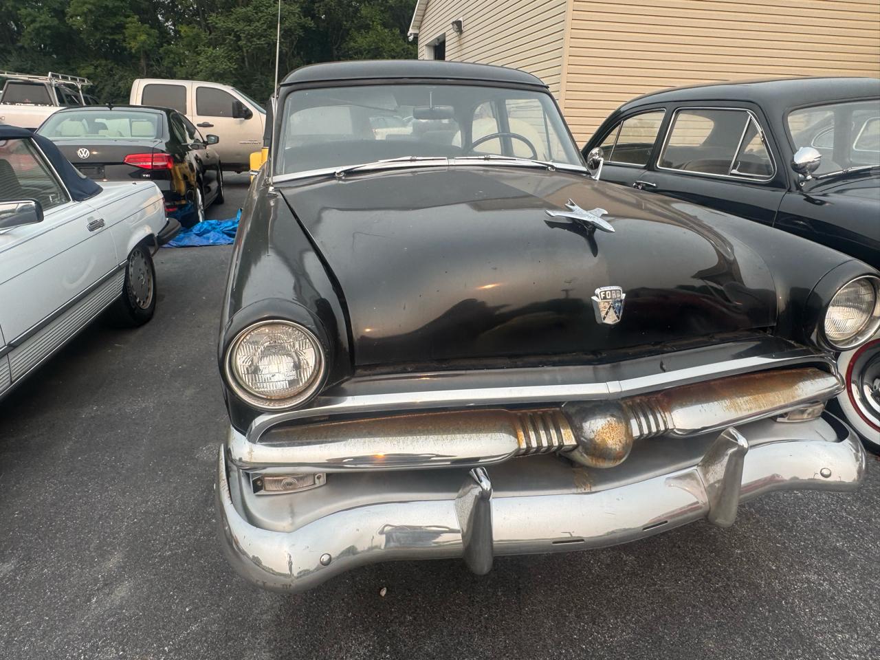 Ford Mainline  1953