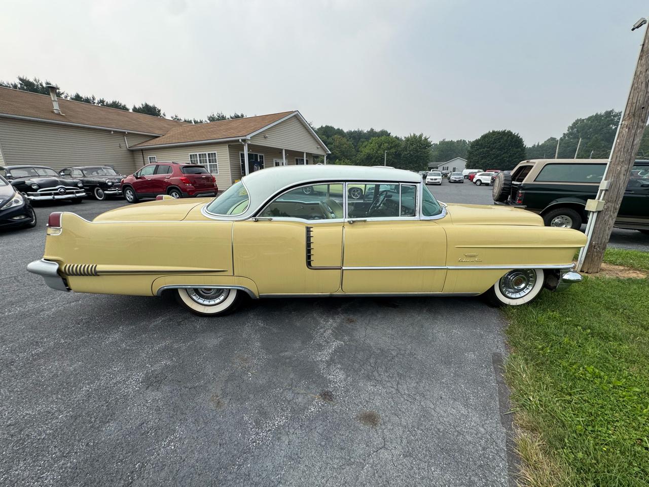 Cadillac DeVille  1956