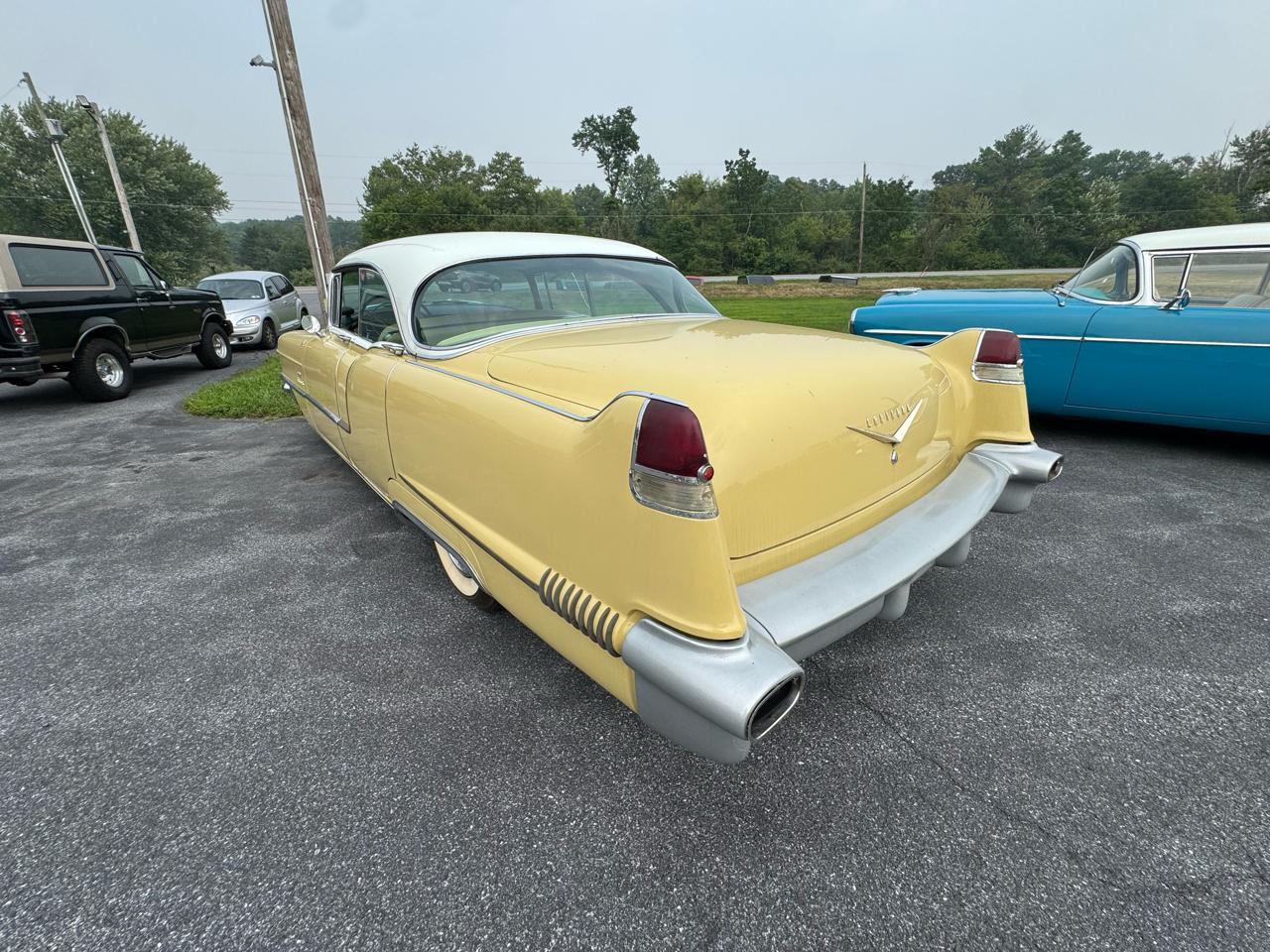 Cadillac DeVille  1956