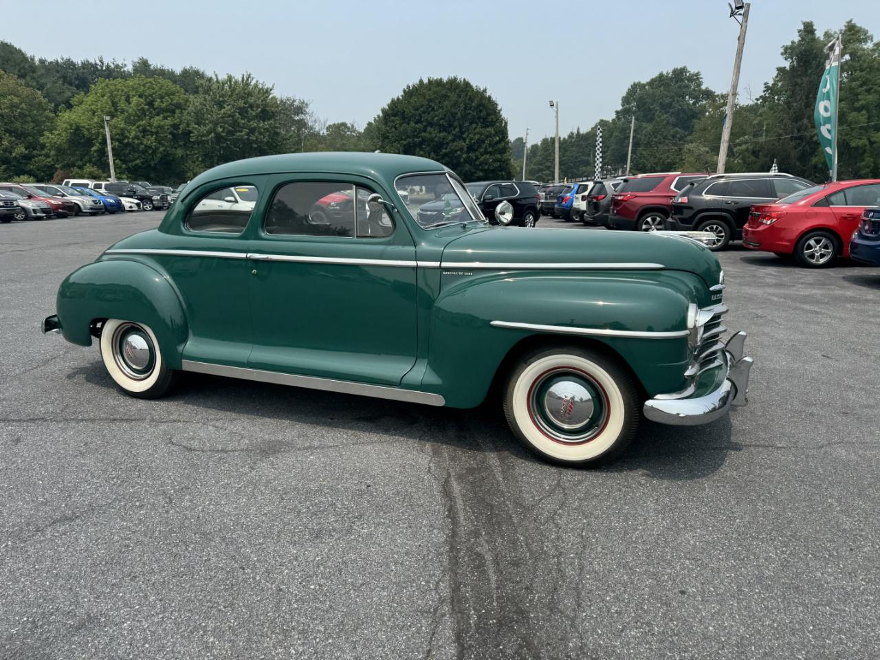Plymouth Deluxe  1948