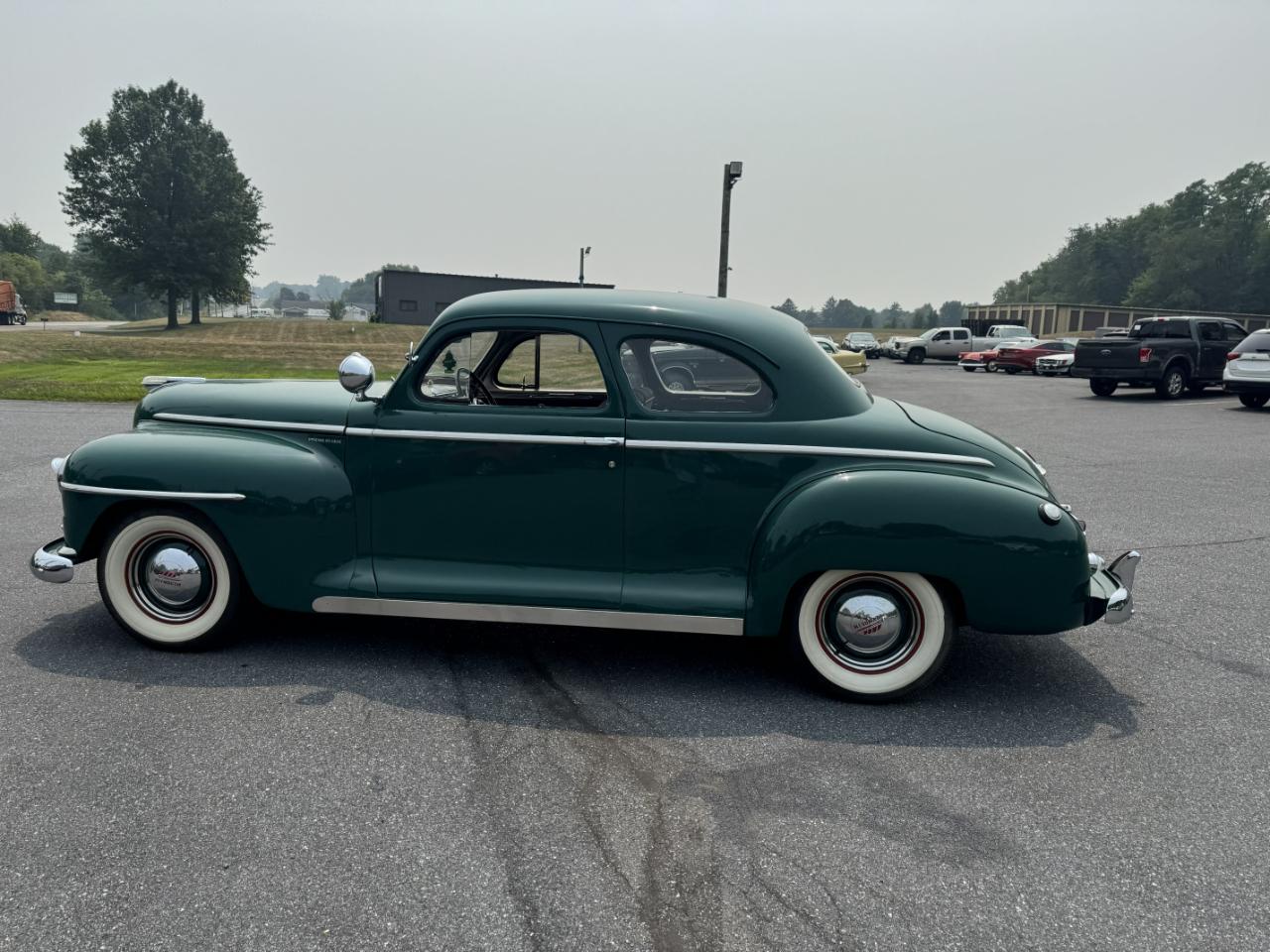 Plymouth Deluxe  1948
