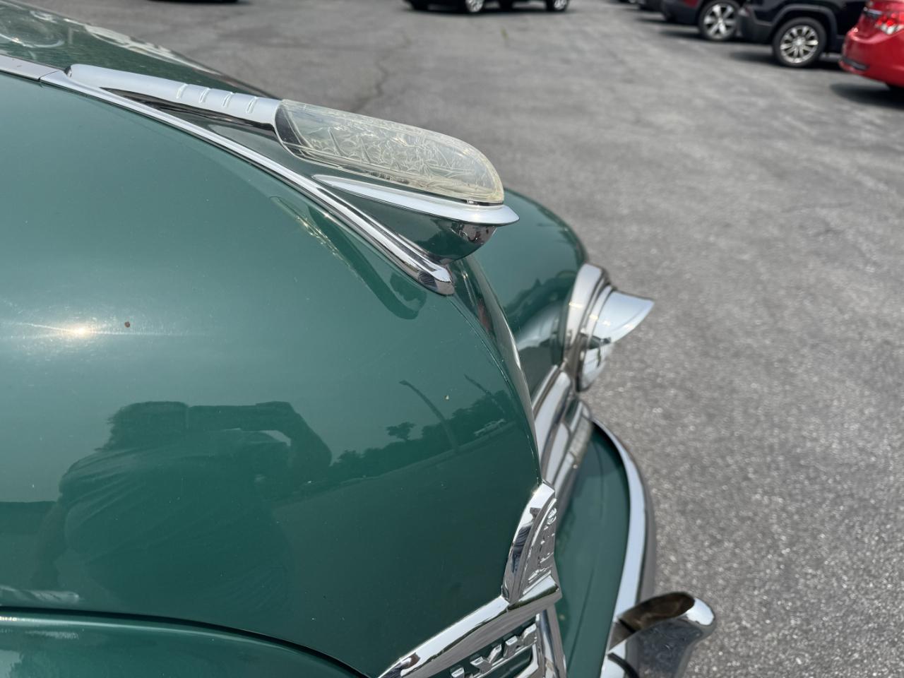Plymouth Deluxe  1948