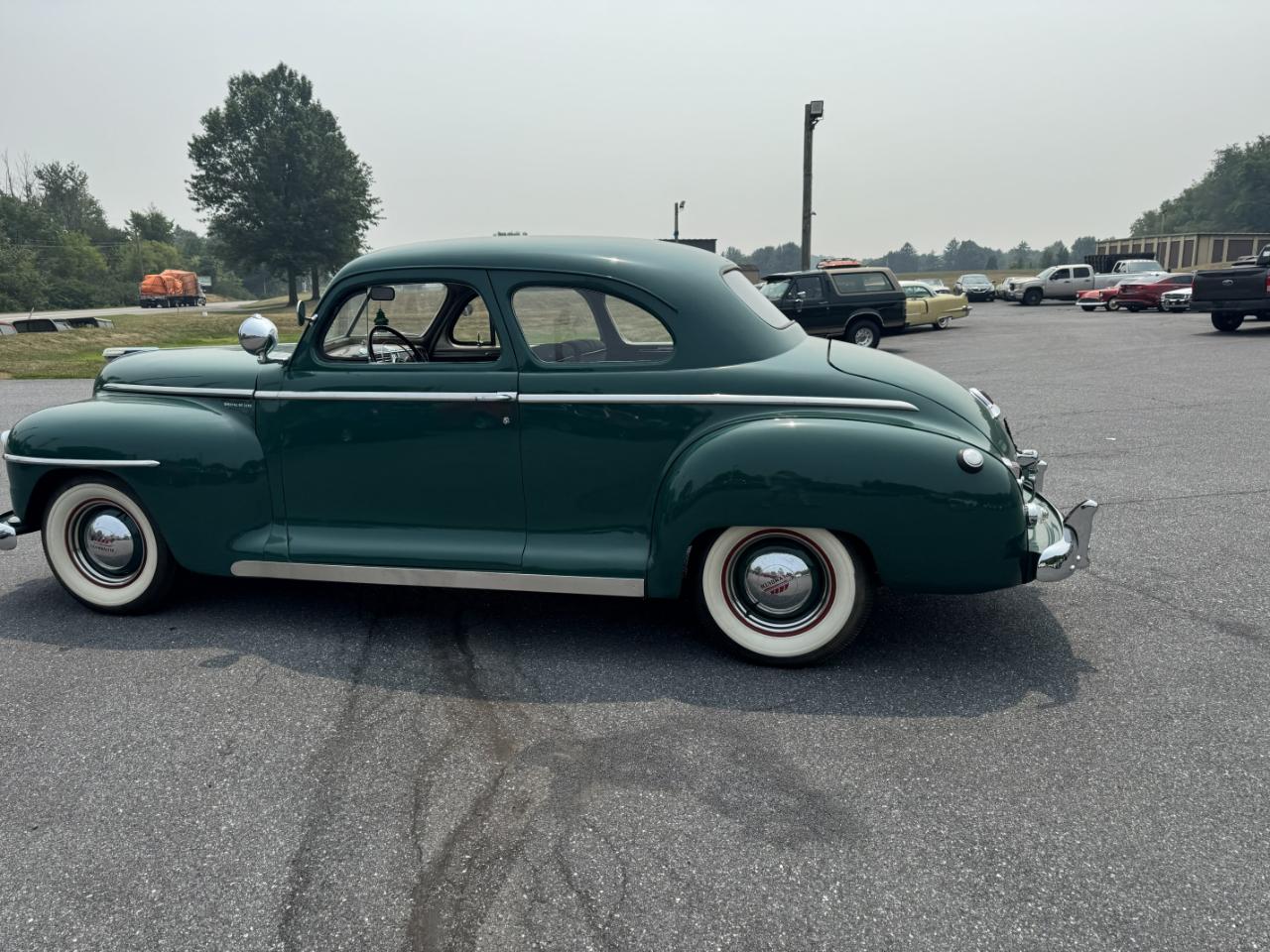 Plymouth Deluxe  1948