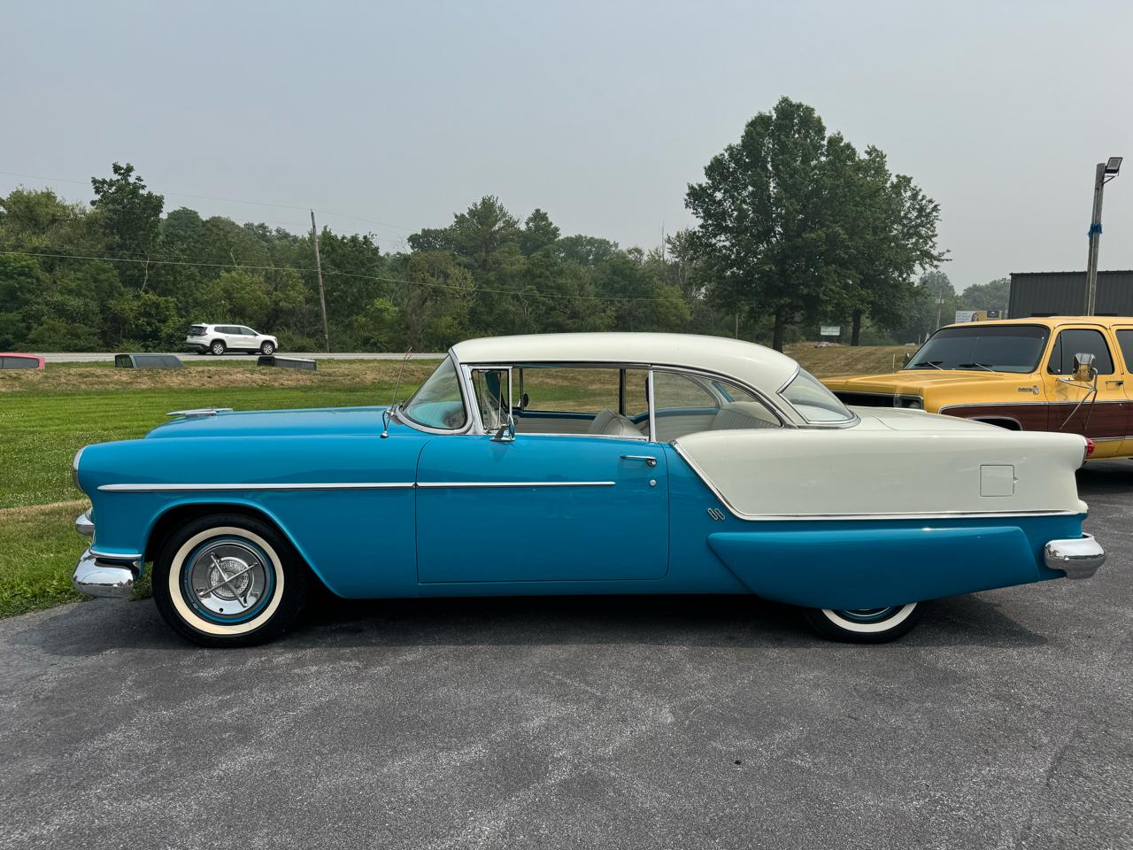 Oldsmobile 88  1954