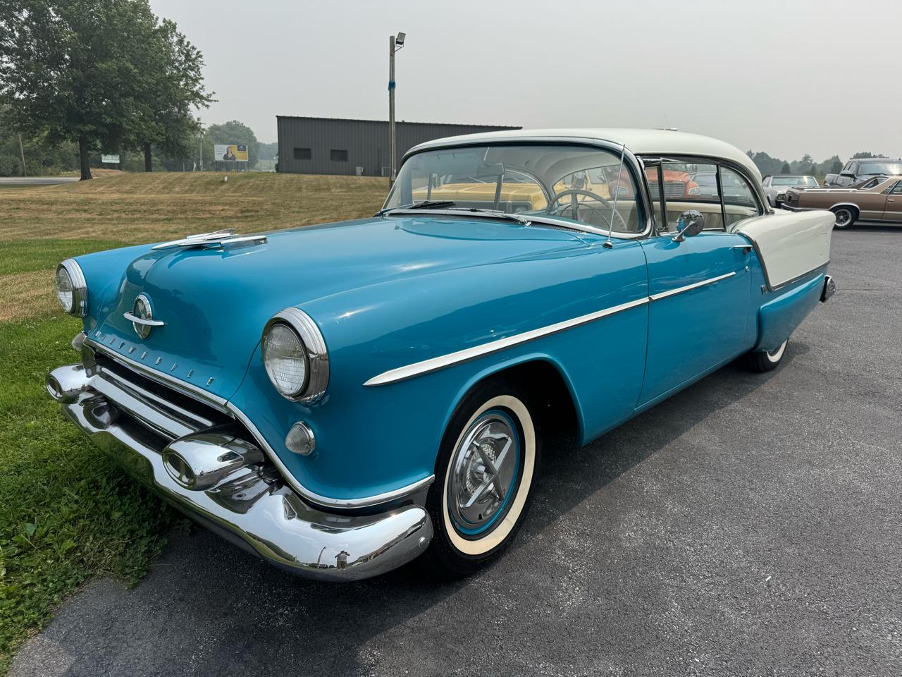 Oldsmobile 88  1954