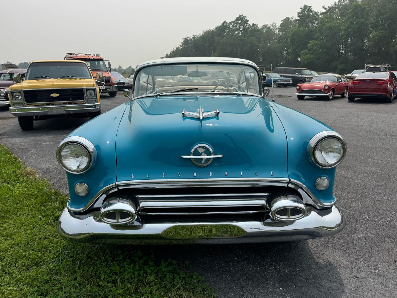 Oldsmobile 88  1954