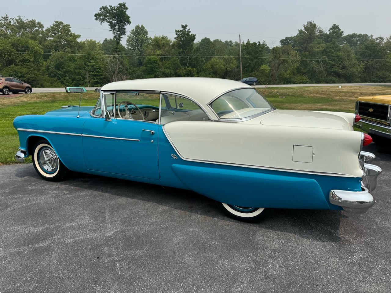 Oldsmobile 88  1954