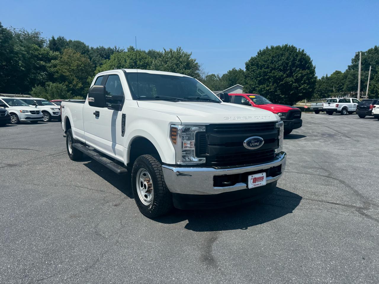 Ford Super Duty F-250 SRW XL 4WD SuperCab 8' Box 2019