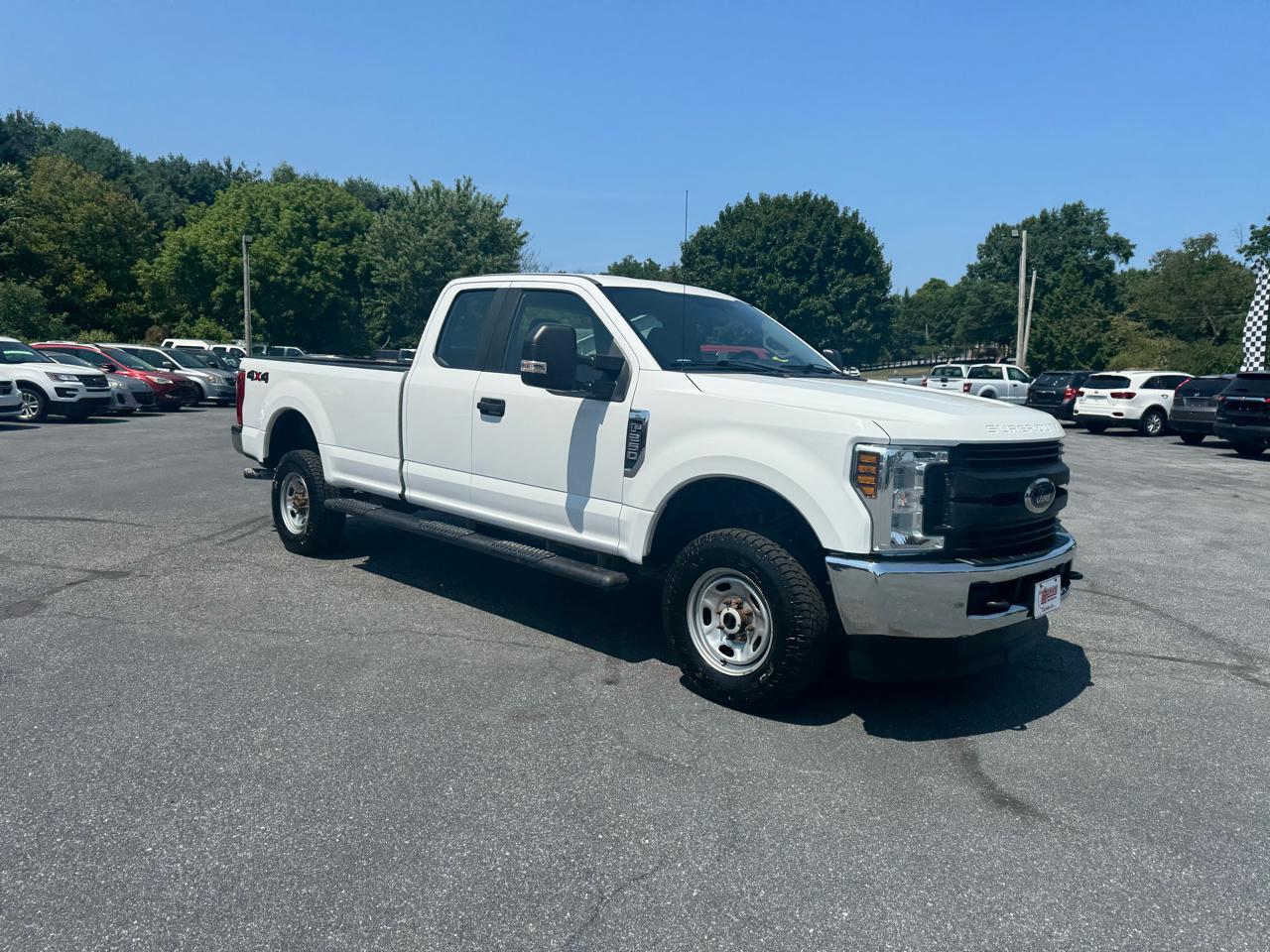 Ford Super Duty F-250 SRW XL 4WD SuperCab 8' Box 2019