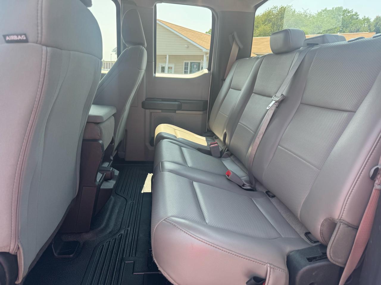 Ford Super Duty F-250 SRW XL 4WD SuperCab 8' Box 2019