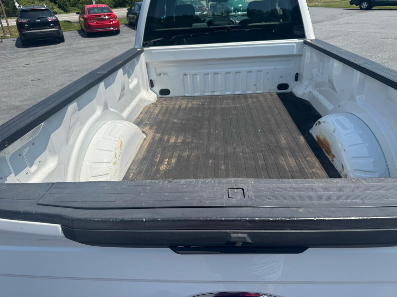Ford Super Duty F-250 SRW XL 4WD SuperCab 8' Box 2019