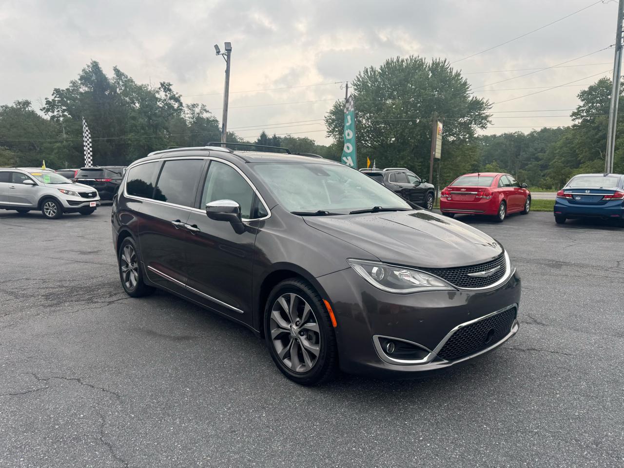 Chrysler Pacifica Limited FWD 2017