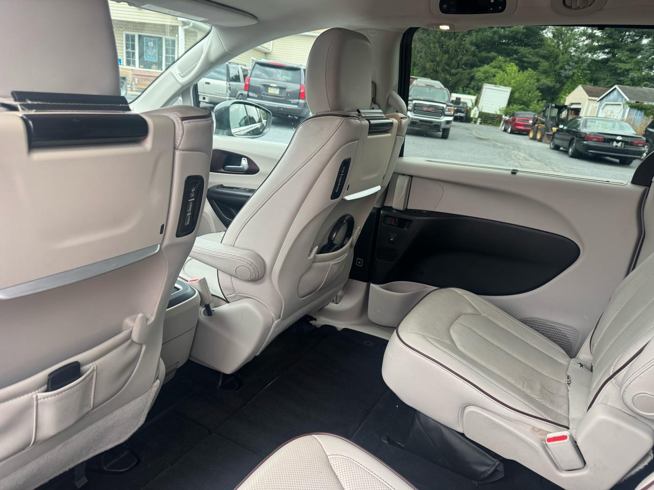 Chrysler Pacifica Limited FWD 2017