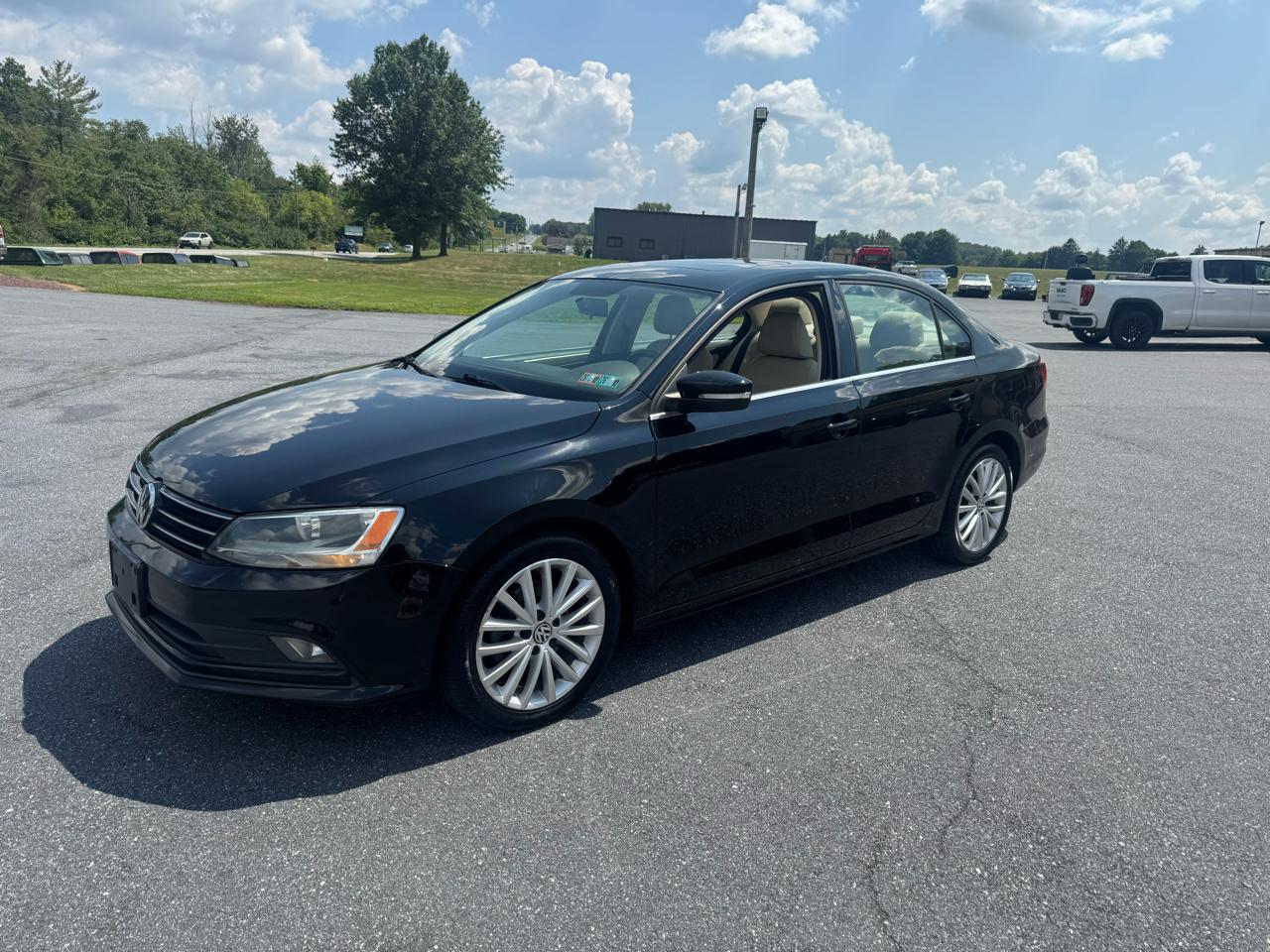Volkswagen Jetta Sedan 4dr Auto 1.8T SE PZEV 2015