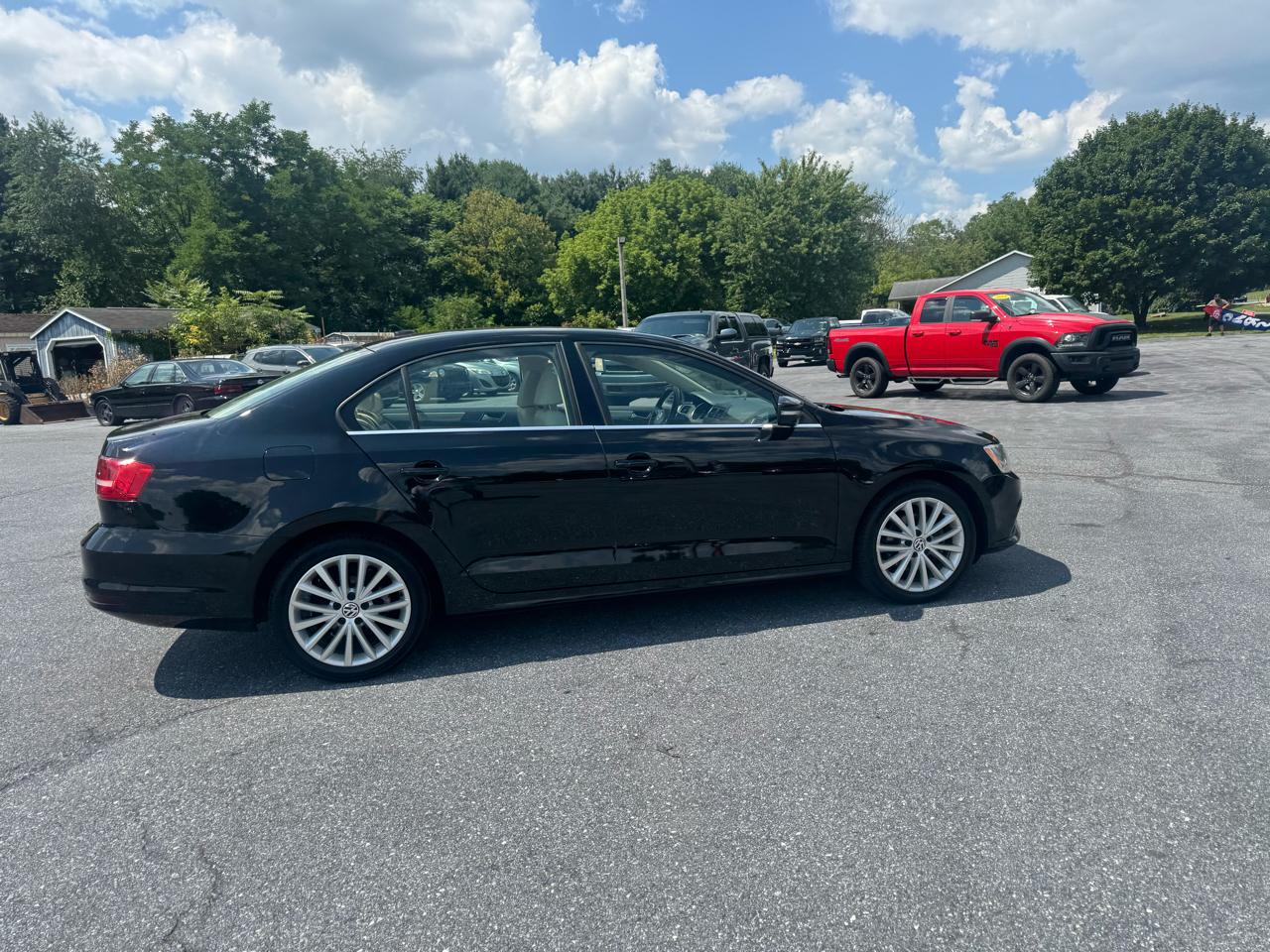 Volkswagen Jetta Sedan 4dr Auto 1.8T SE PZEV 2015