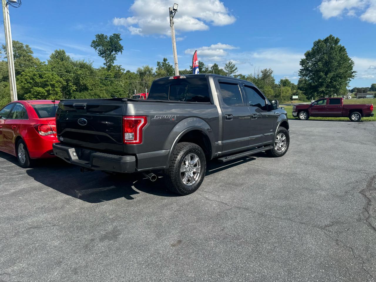 Ford F-150 4WD SuperCrew 145" XLT 2016