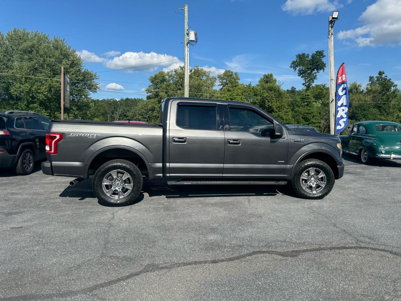 Ford F-150 4WD SuperCrew 145" XLT 2016