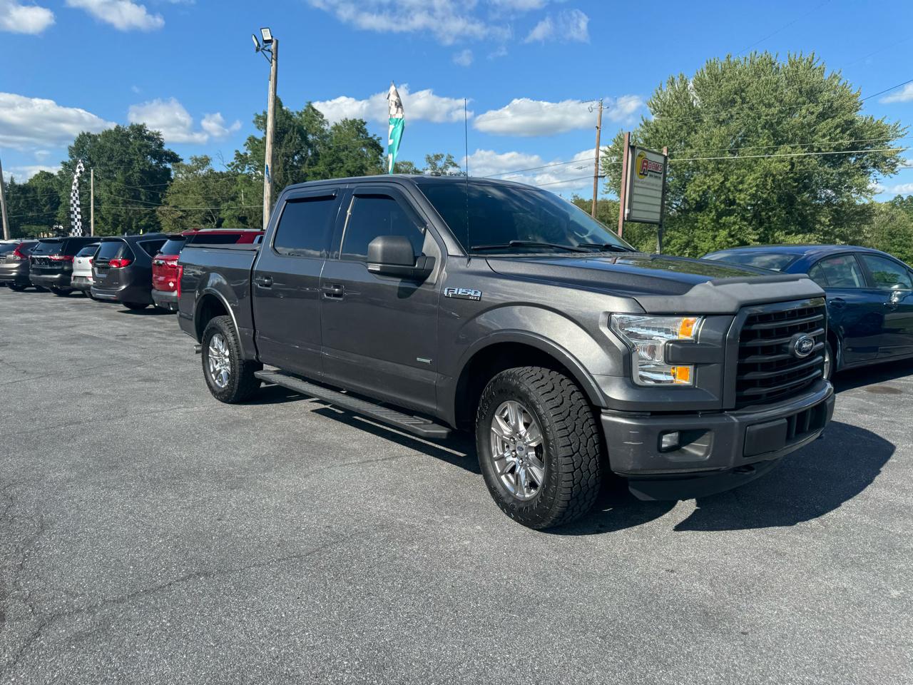 Ford F-150 4WD SuperCrew 145" XLT 2016