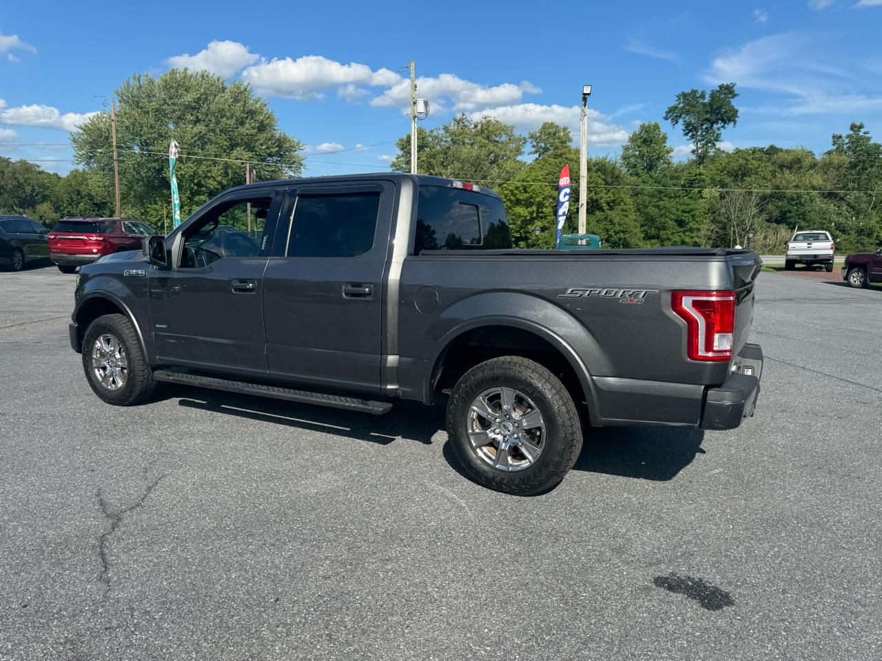 Ford F-150 4WD SuperCrew 145" XLT 2016