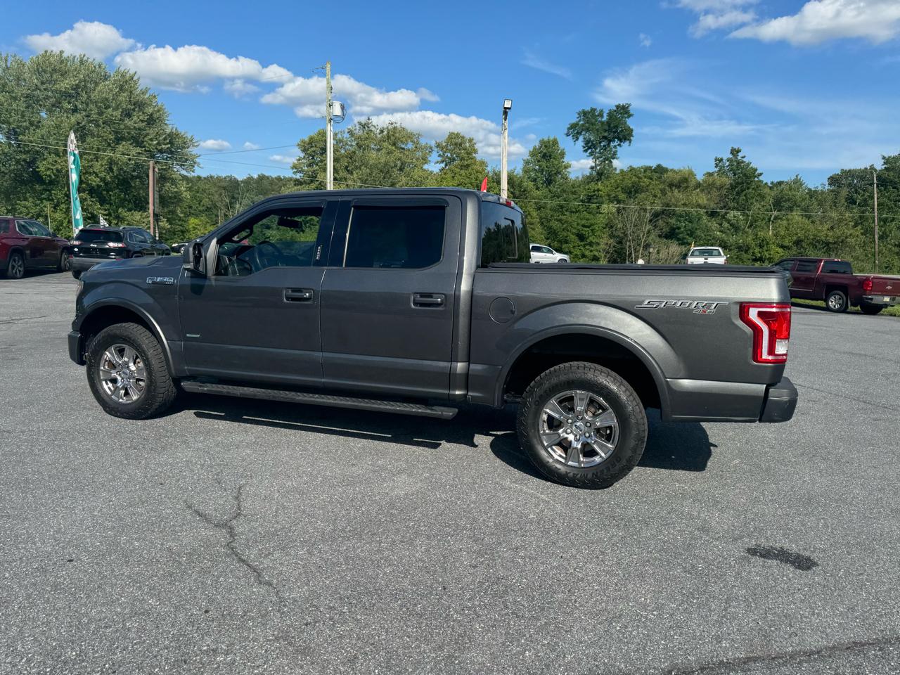 Ford F-150 4WD SuperCrew 145" XLT 2016
