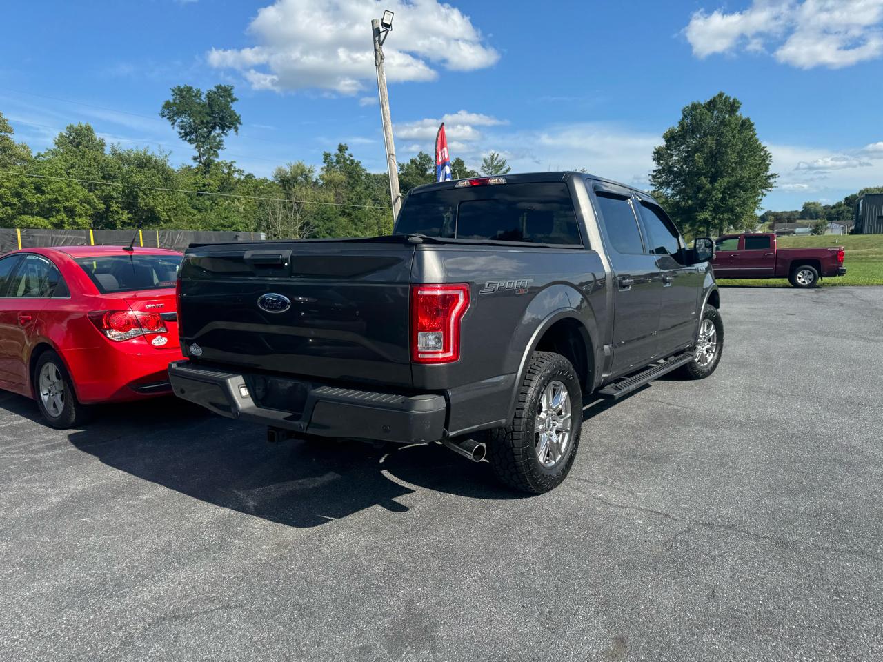 Ford F-150 4WD SuperCrew 145" XLT 2016