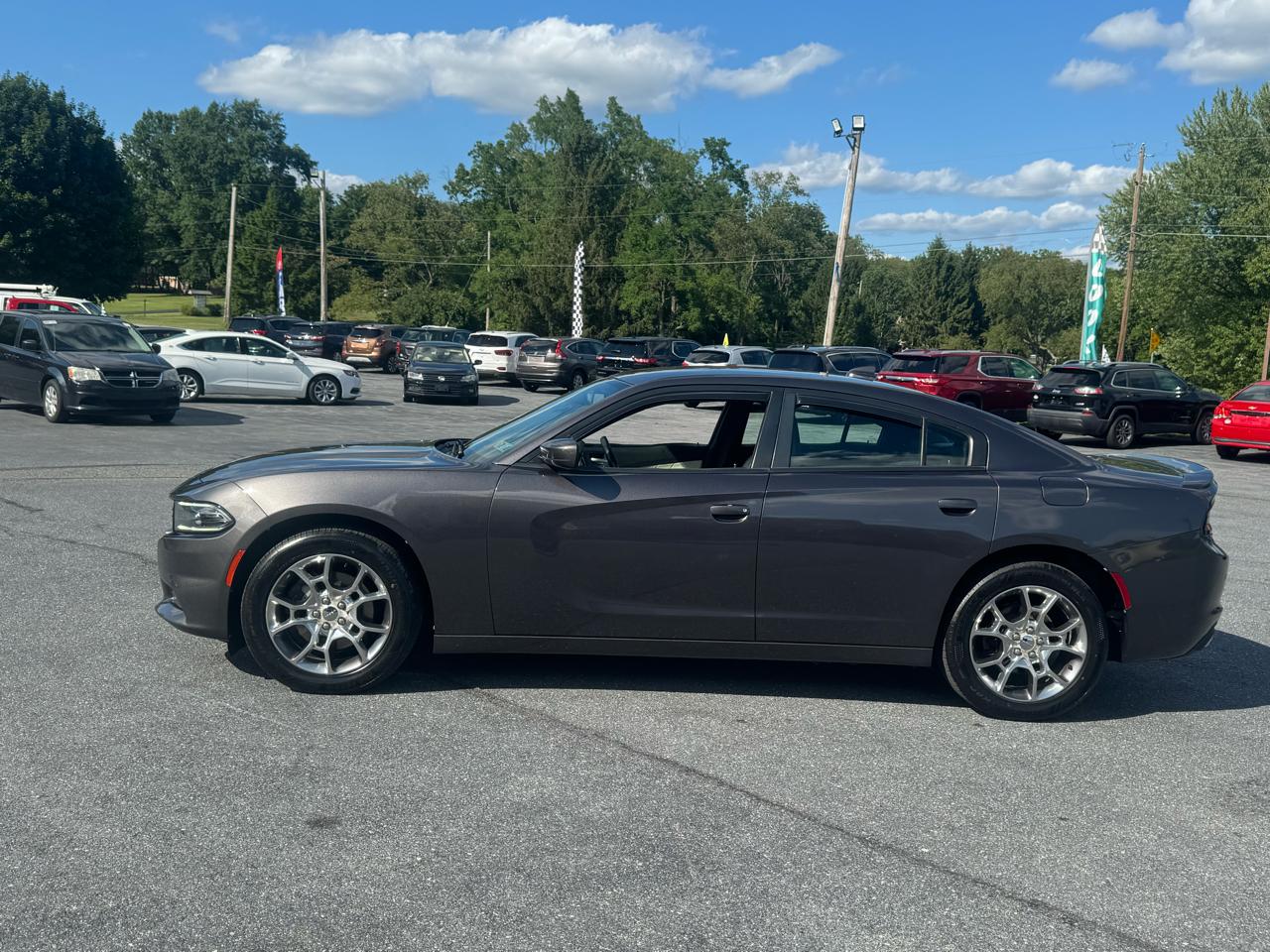 Dodge Charger 4dr Sdn SXT AWD 2016