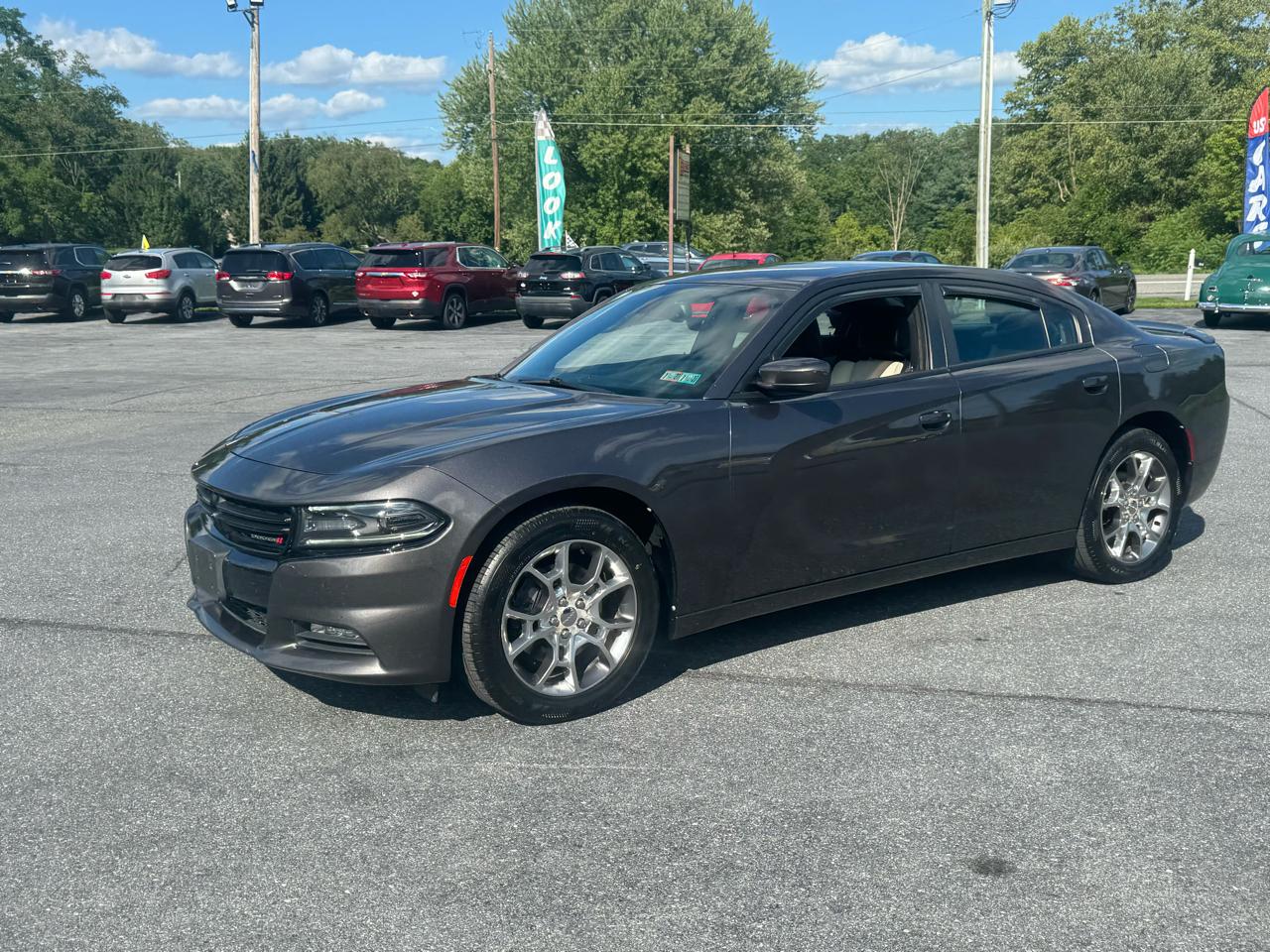 Dodge Charger 4dr Sdn SXT AWD 2016