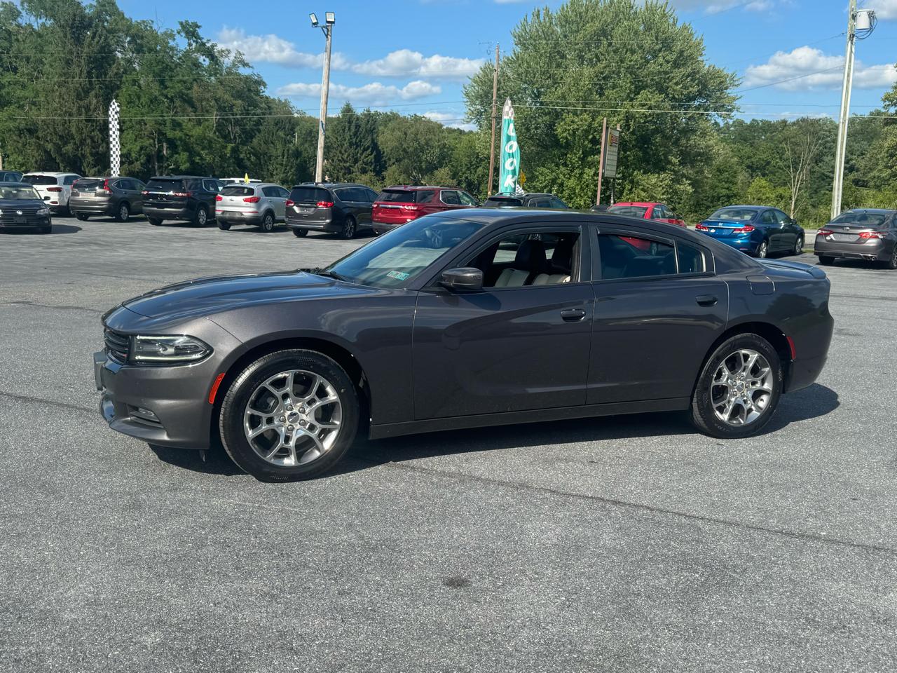 Dodge Charger 4dr Sdn SXT AWD 2016