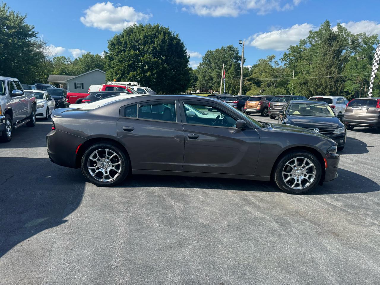Dodge Charger 4dr Sdn SXT AWD 2016