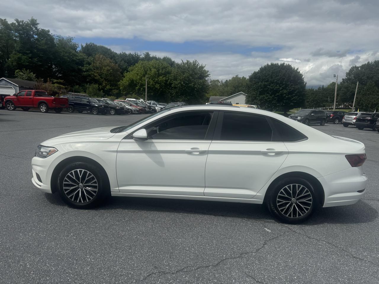 Volkswagen Jetta R-Line Auto 2019