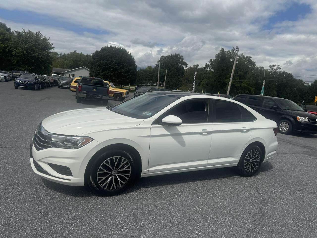 Volkswagen Jetta R-Line Auto 2019