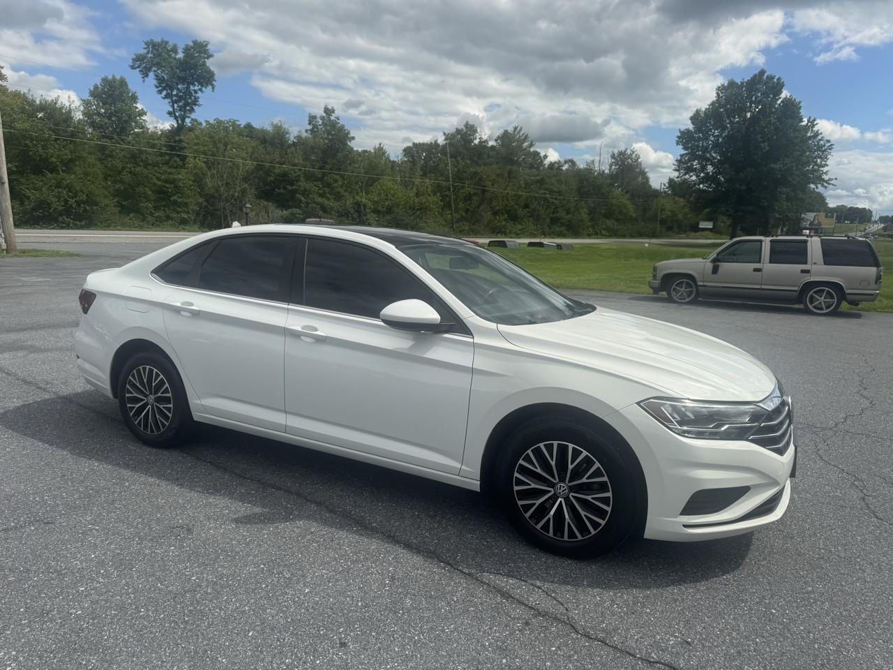 Volkswagen Jetta R-Line Auto 2019