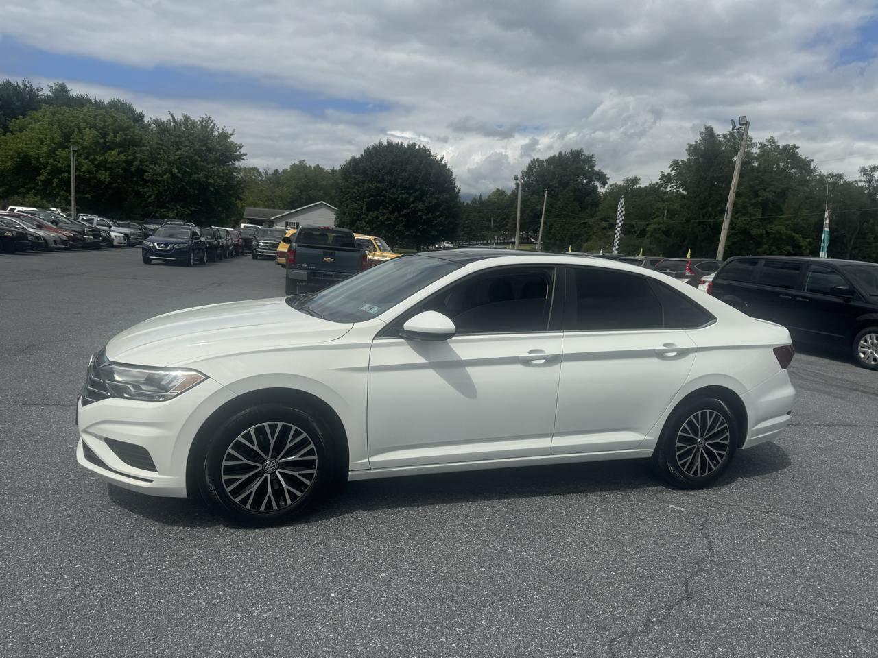Volkswagen Jetta R-Line Auto 2019