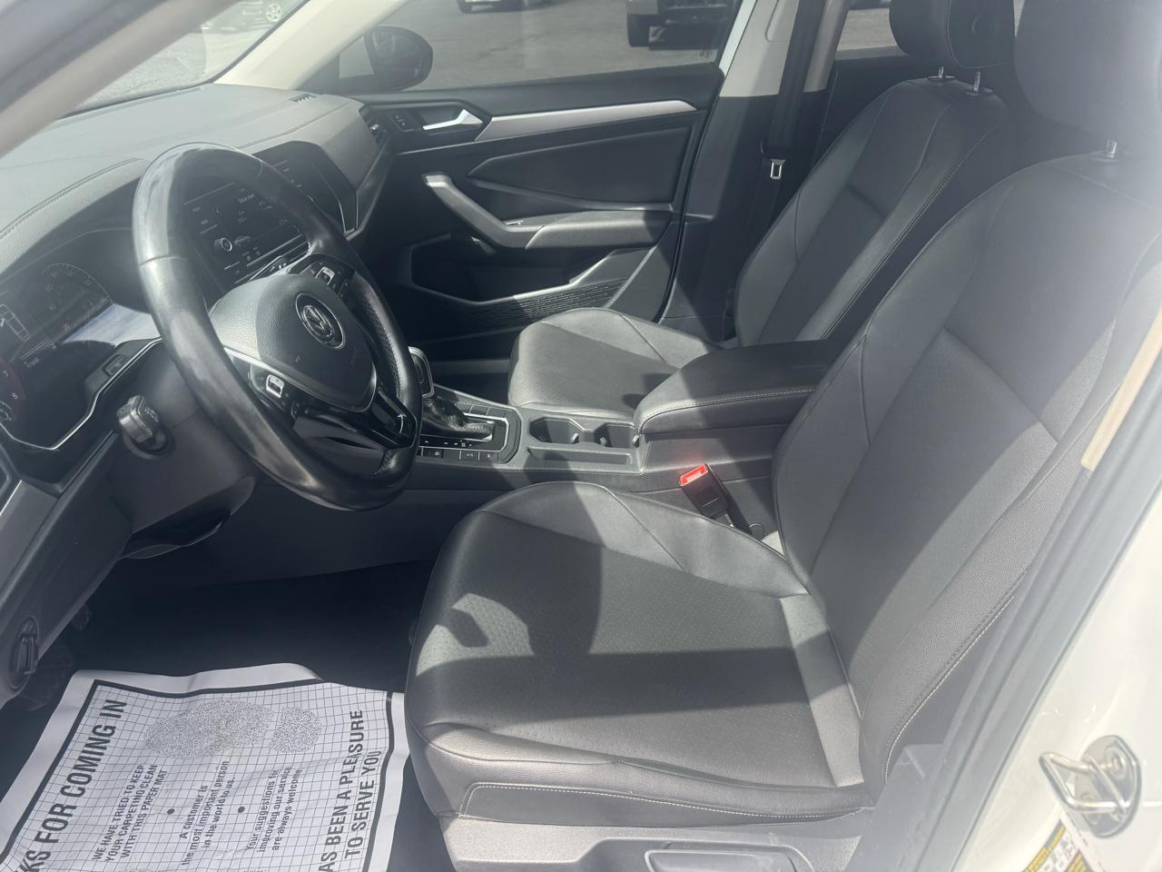 Volkswagen Jetta R-Line Auto 2019