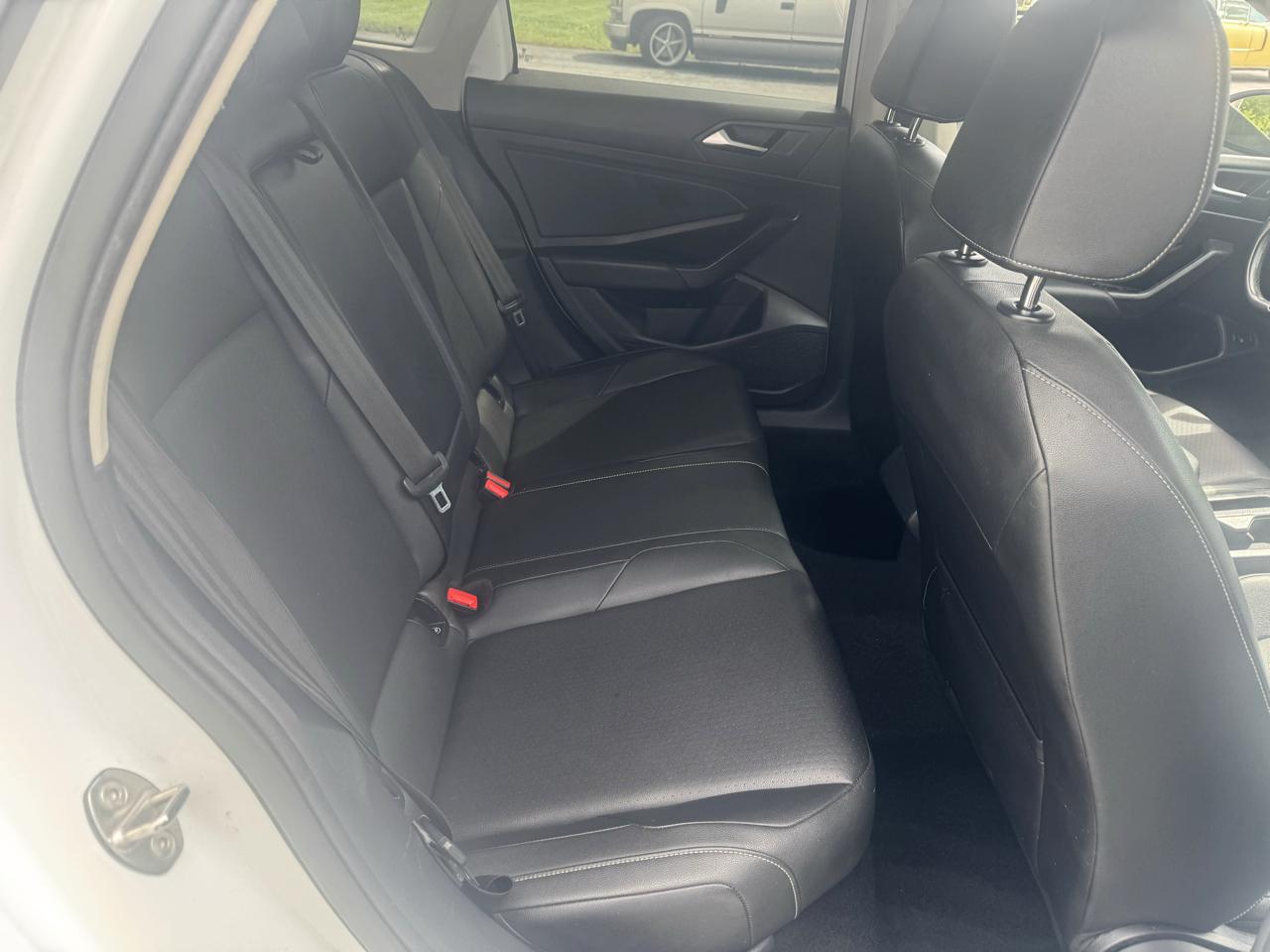 Volkswagen Jetta R-Line Auto 2019