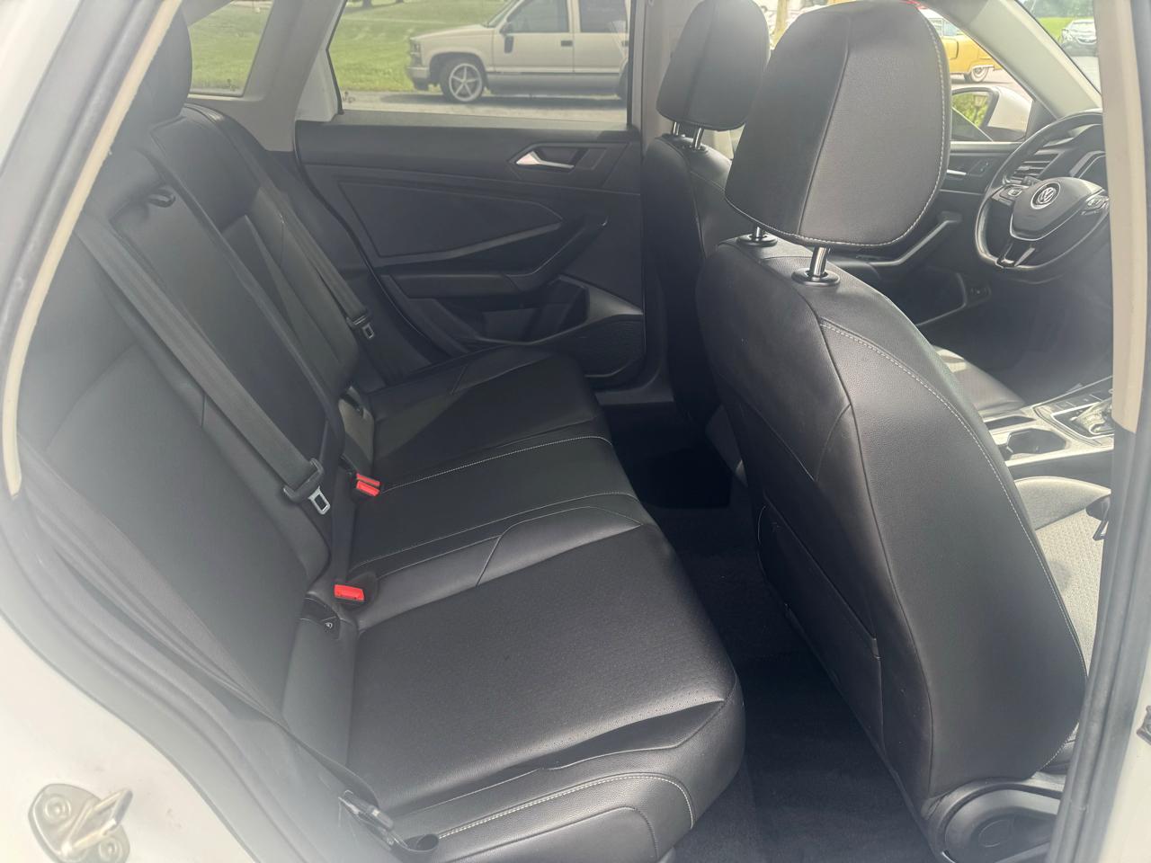 Volkswagen Jetta R-Line Auto 2019