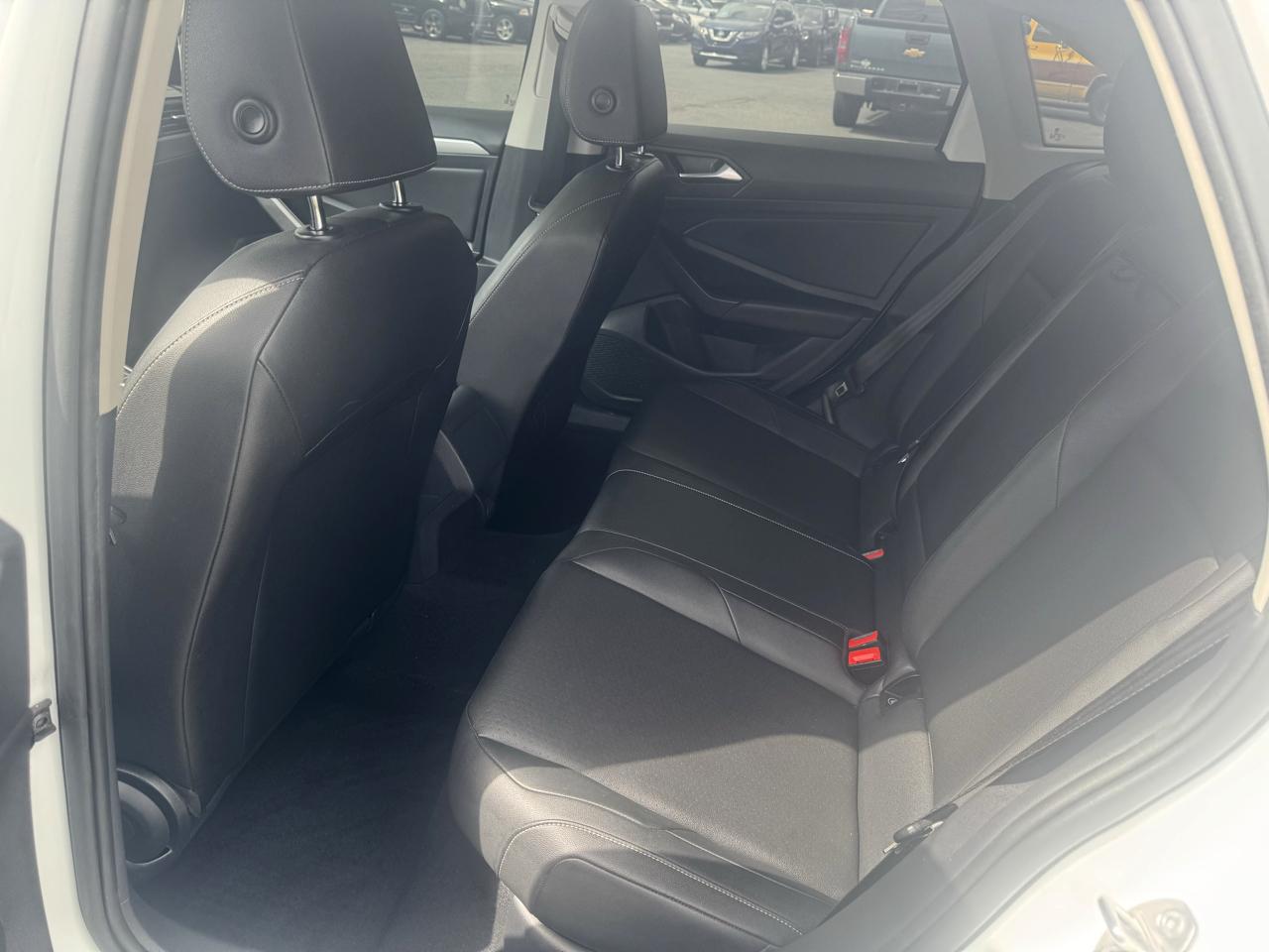 Volkswagen Jetta R-Line Auto 2019
