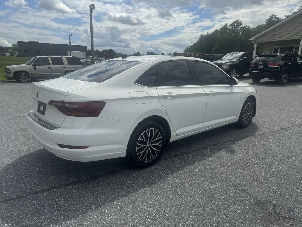 Volkswagen Jetta R-Line Auto 2019