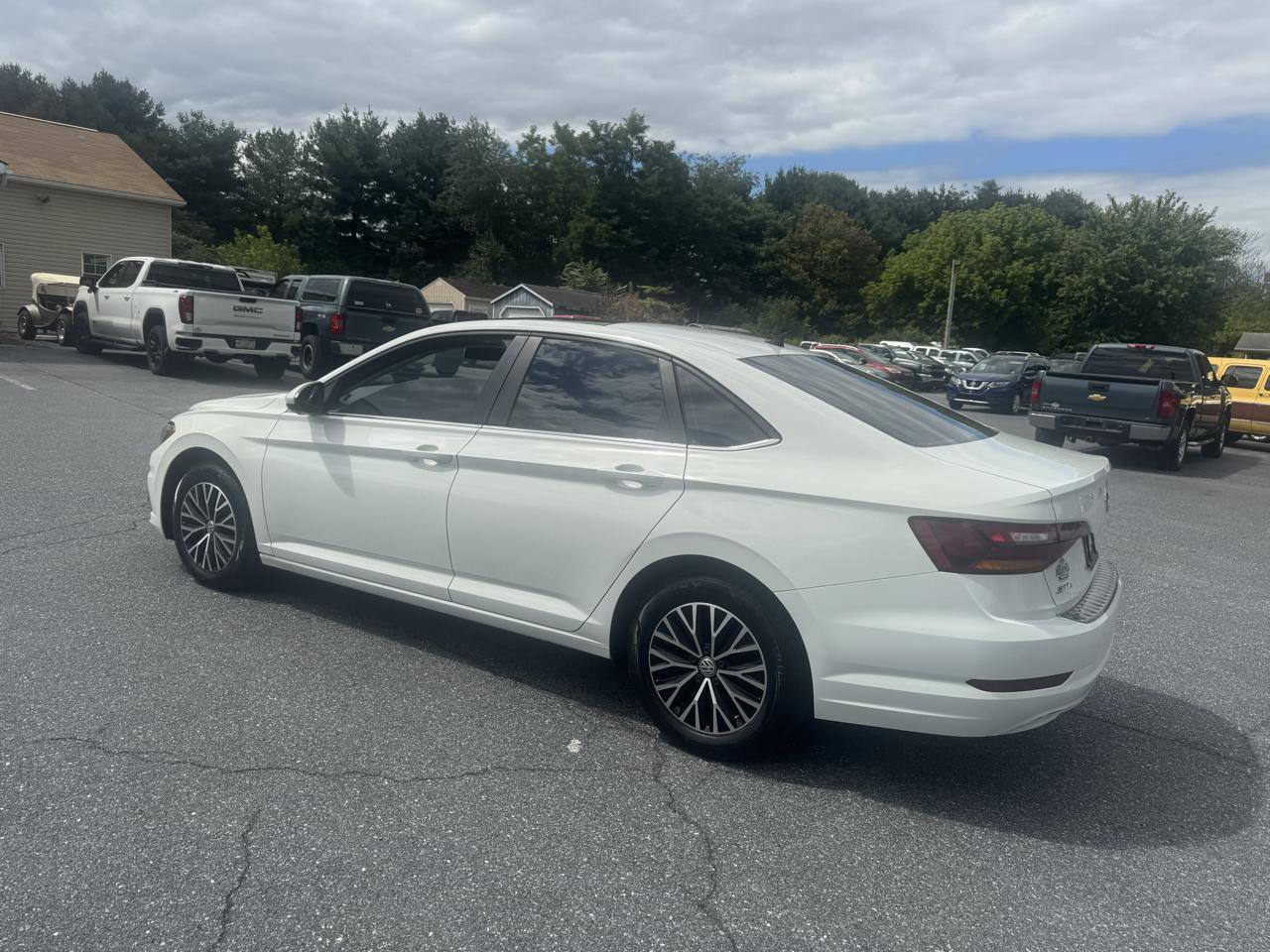 Volkswagen Jetta R-Line Auto 2019