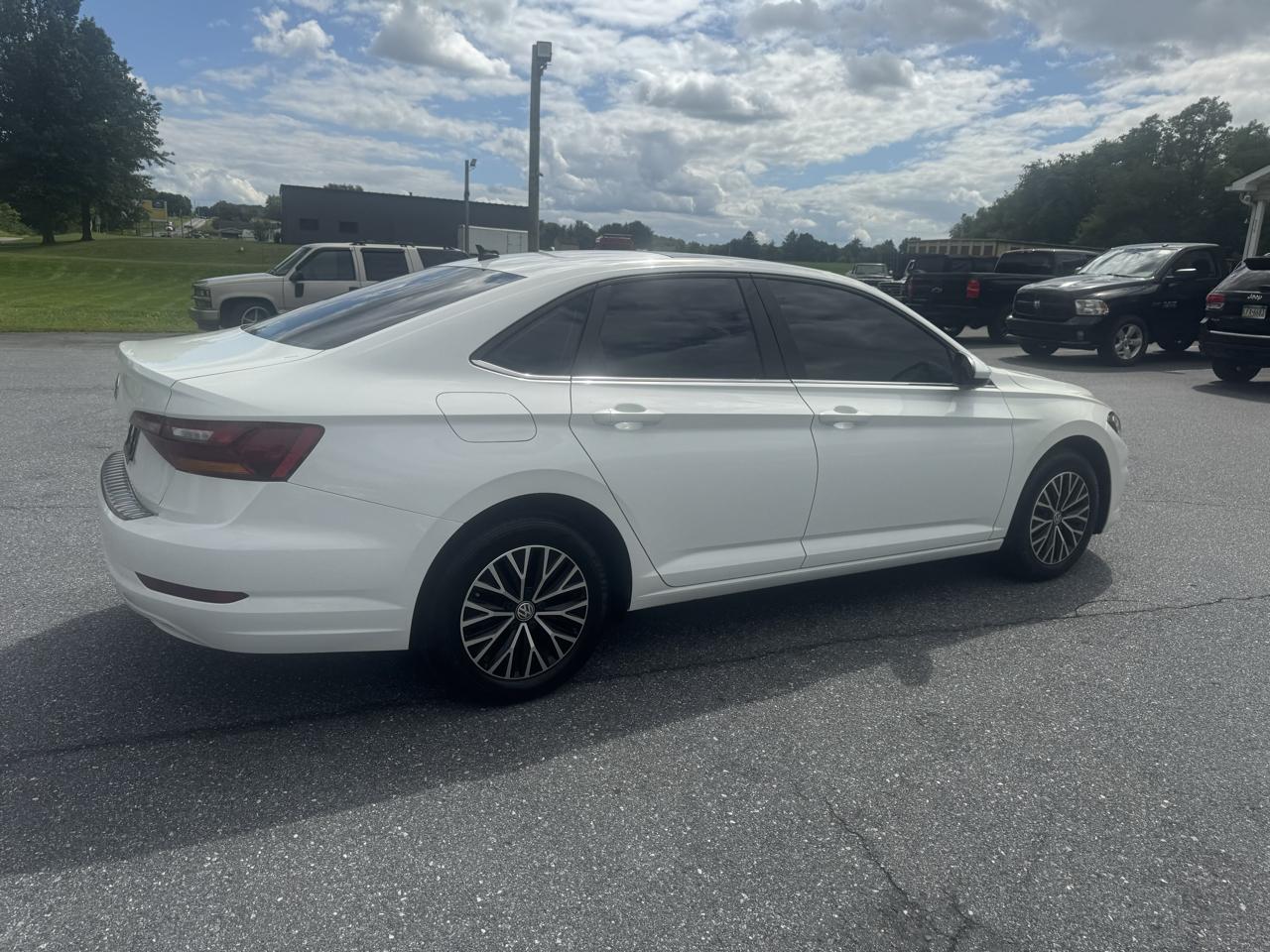 Volkswagen Jetta R-Line Auto 2019