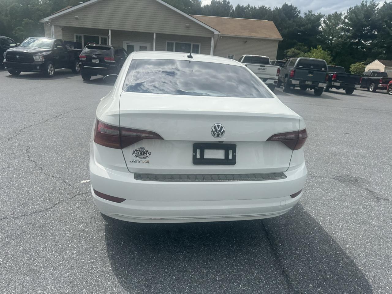 Volkswagen Jetta R-Line Auto 2019