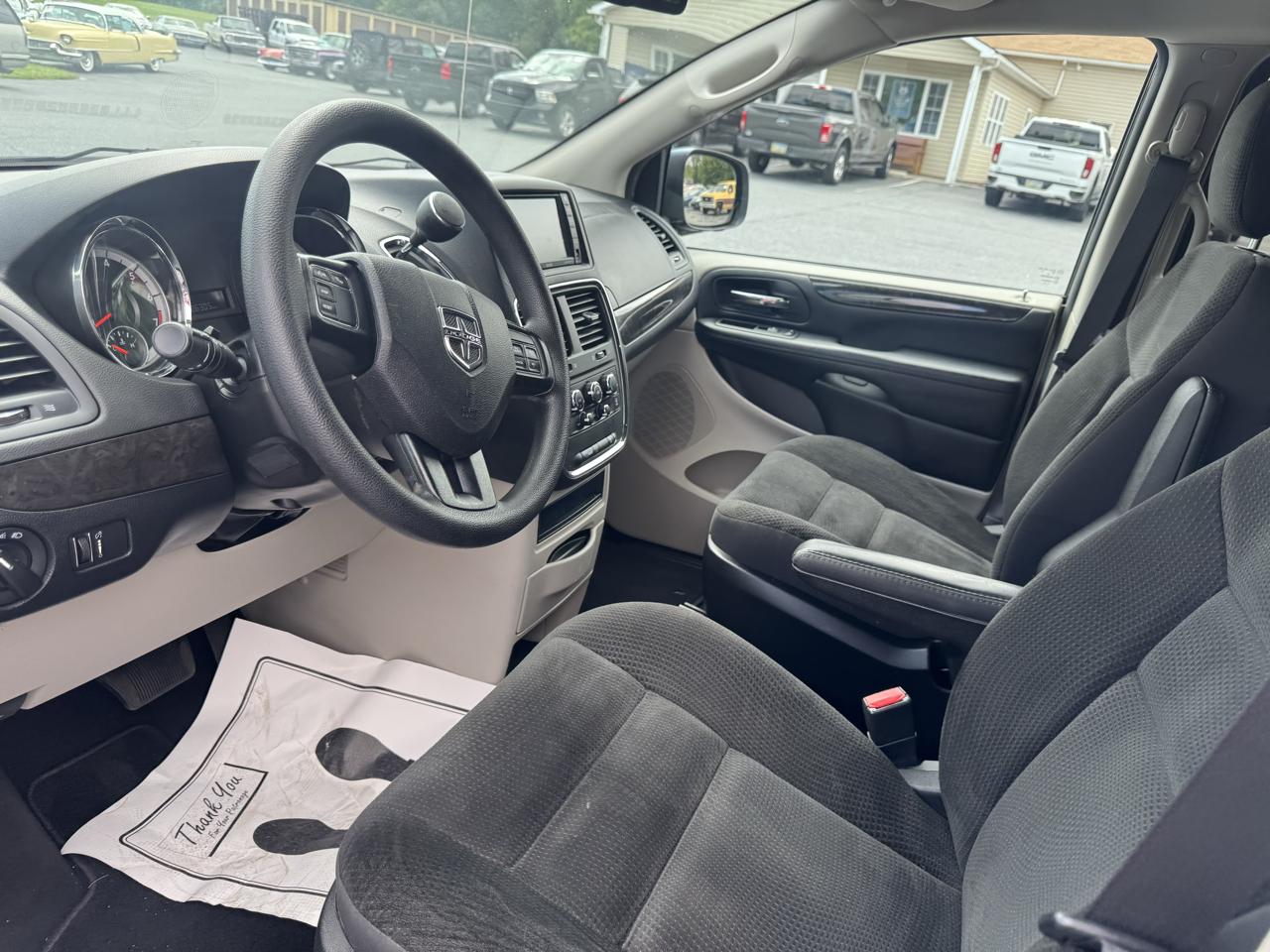 Dodge Grand Caravan photo 15